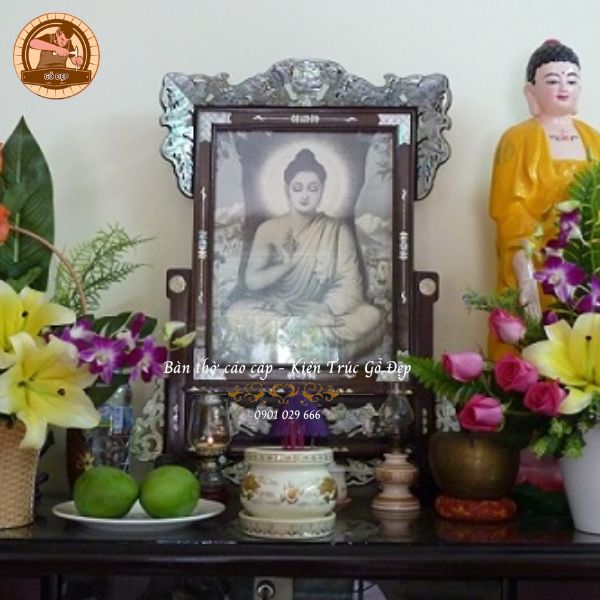 Hoa cúc vàng thường được sử dụng làm hoa cúng