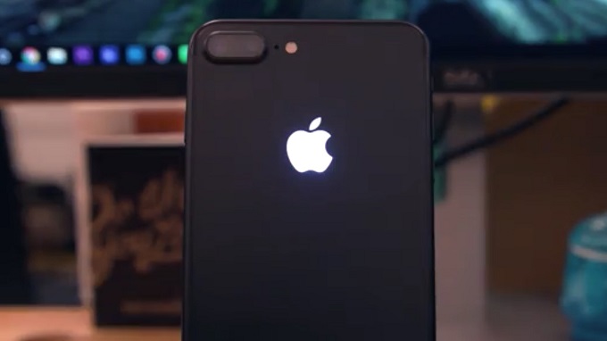 apple-lo-dien-bang-sang-che-cho-logo-iphone-phat-sang