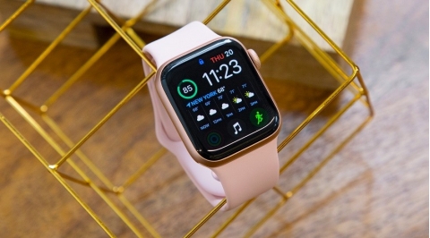 apple-watch-series-4-tung-hoanh-phan-khuc-7-trieu-dong-tra-gop-0-tai-tho-sky
