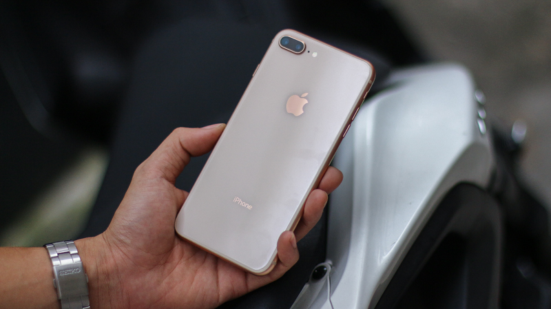 iphone-8-plus-gia-re