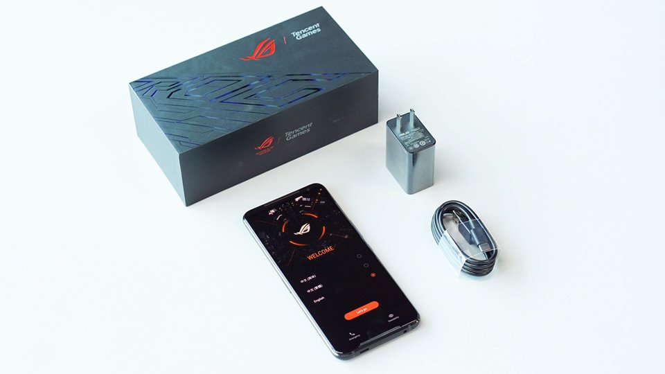 5-uu-diem-hap-dan-moi-game-thu-cua-asus-rog-phone-2