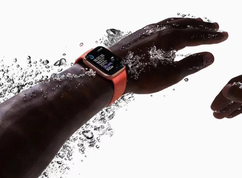 apple-watch-series-6-se-duoc-cai-tien-hieu-nang-va-kha-nang-khang-nuoc