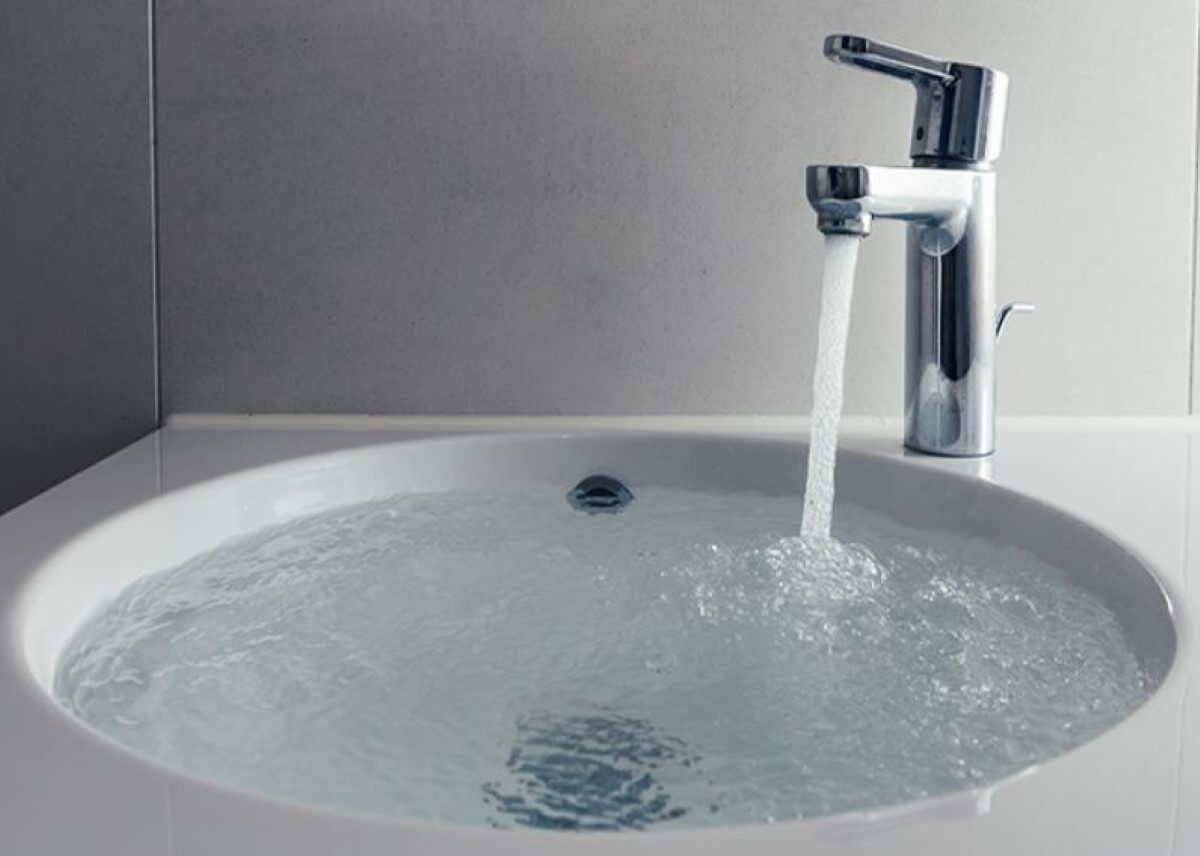 Làm sao biết lavabo chậu rửa bị nghẹt?