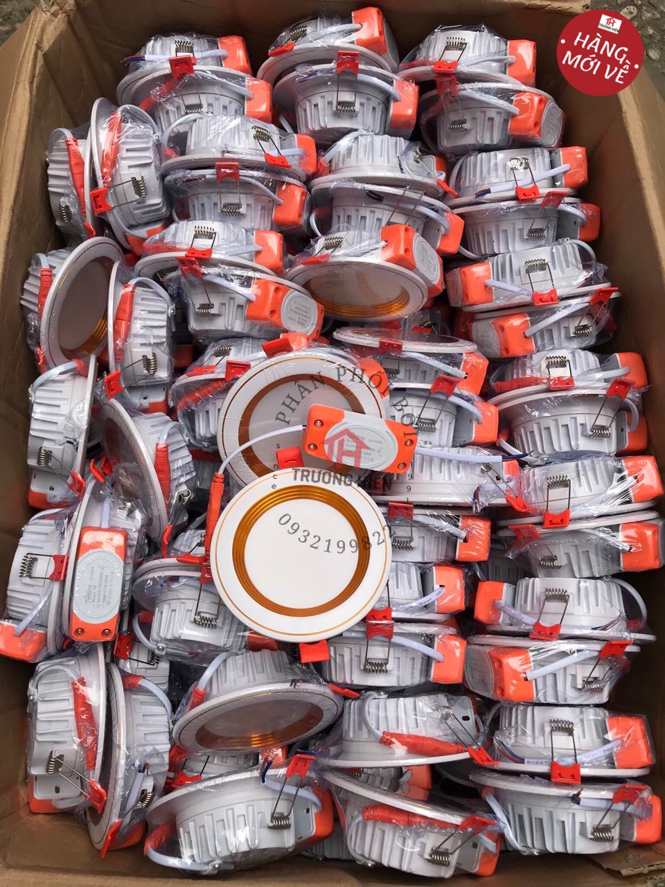 hình ảnh đèn led âm trần