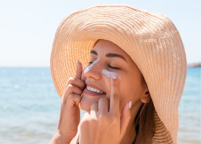 thoi-quen-buoi-sang-giup-da-sang-min