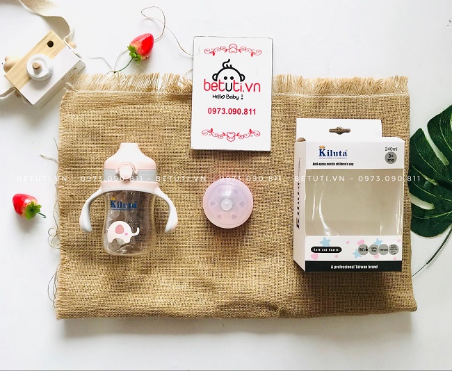Bình tập uống nước Kiluta kèm núm uống sữa