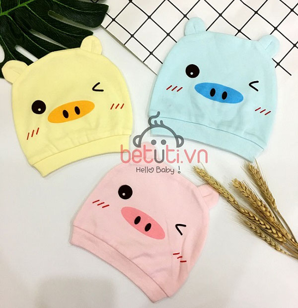 Mũ sơ sinh tai gấu 3 màu trong combo đồ sơ sinh cho bé trai mùa thu