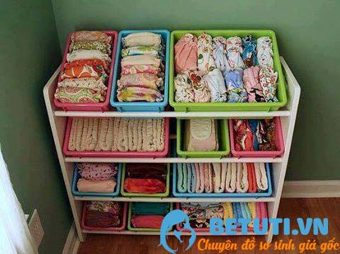 mua-tu-dung-quan-ao-cho-tre-so-sinh