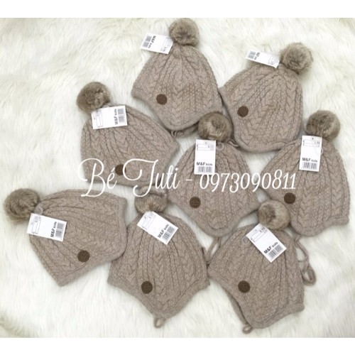 quan-ao-cho-em-be-so-sinh