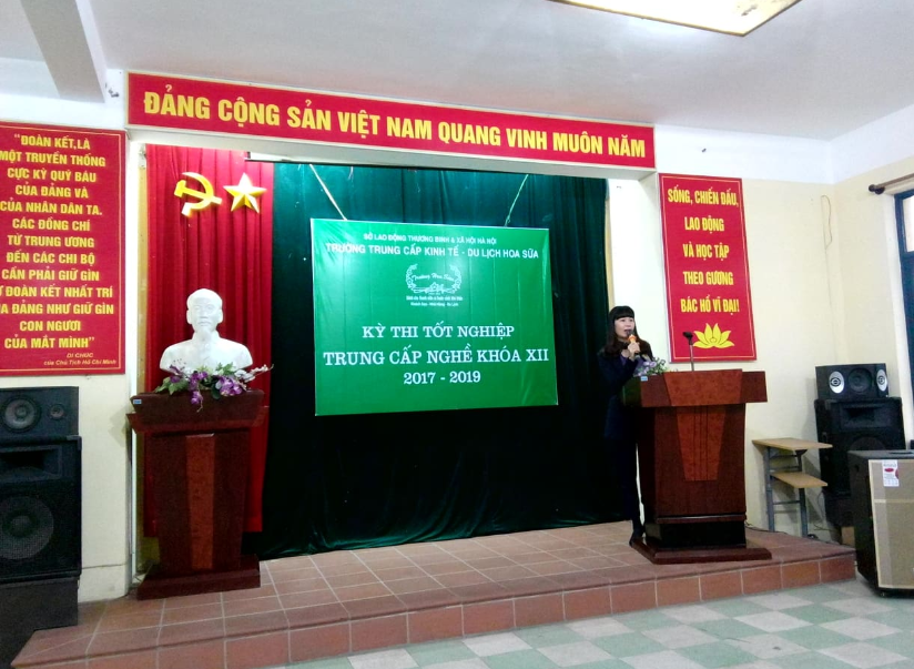 LỄ KHAI MẠC KỲ THI TỐT NGHIỆP KHÓA 12 NGÀNH CHẾ BIẾN MÓN ĂN VÀ NGHIỆP VỤ NHÀ HÀNG