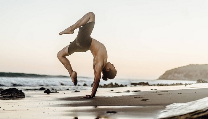 Đây là 5 lý do đàn ông nên tập Yoga