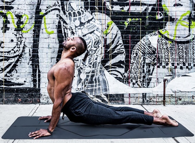 Đàn ông đang lãng quên điều tuyệt vời nhất thế gian - Yoga