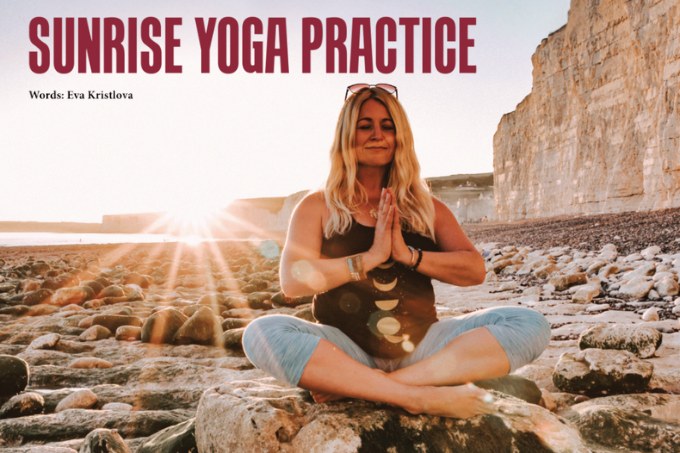 Thực Hành Yoga Lúc Bình Minh: Đánh Thức Năng Lượng và Tâm Hồn