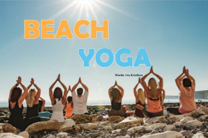 Yoga trên bãi biển: Chữa lành cùng sóng, gió và mặt trời