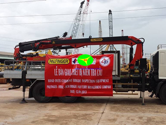 xe kiểm tra gầm cầu