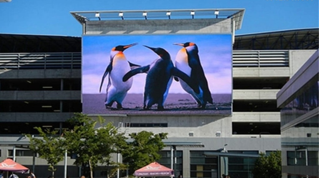 Màn hình led ngoài trời là gì?