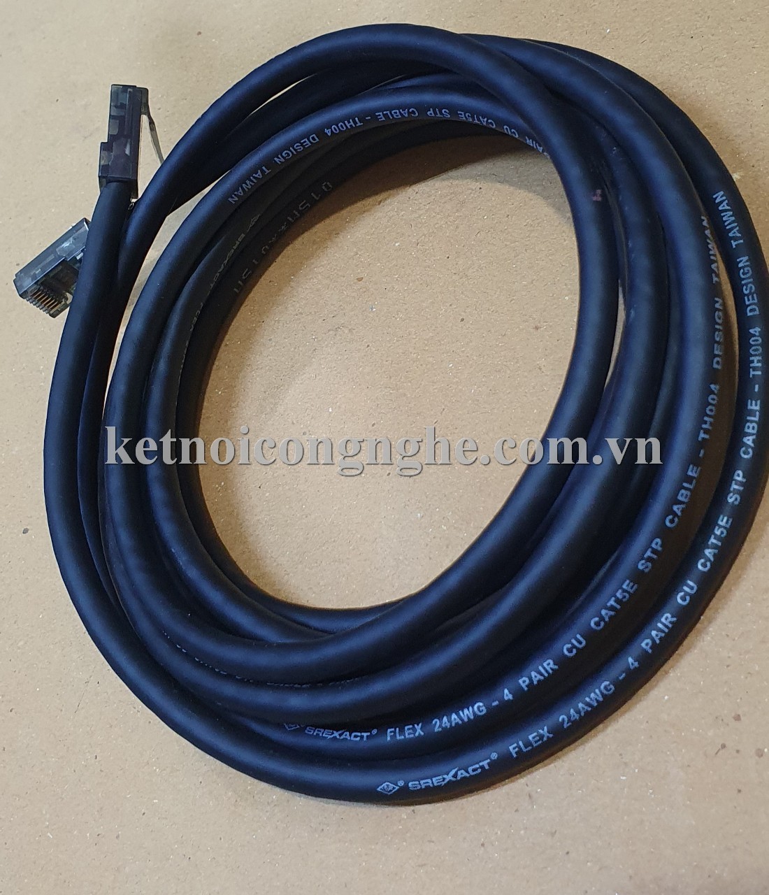 cáp mạng cat5e STP EXACT-TH004