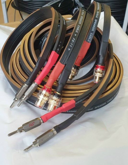 Dây loa  hifi dẹt jack bắp chuối và cọc loa đài loan- fe11+bp322