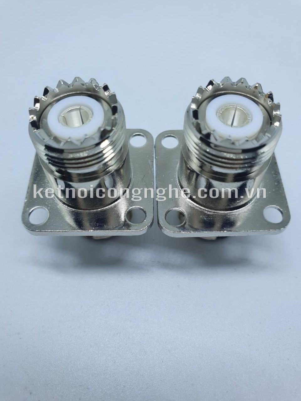 UHF FEMALE TO FEMALE UHF-KKF: NỐI U CÁI CÓ BỆ