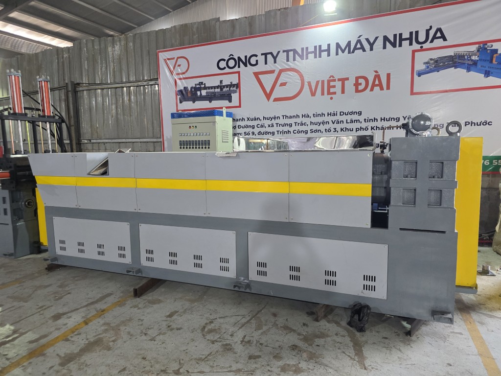 Máy tạo hạt nhựa tái chế