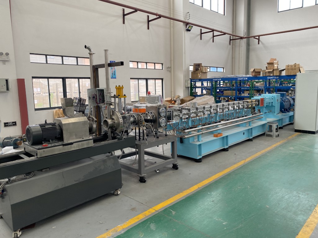 Máy đùn tạo hạt nhựa PP, PE, ABS