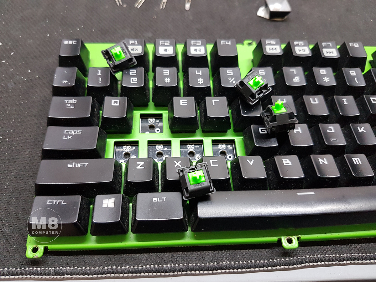 Sửa bàn phím cơ Razer BlackWidow - Chrome - Huntsman