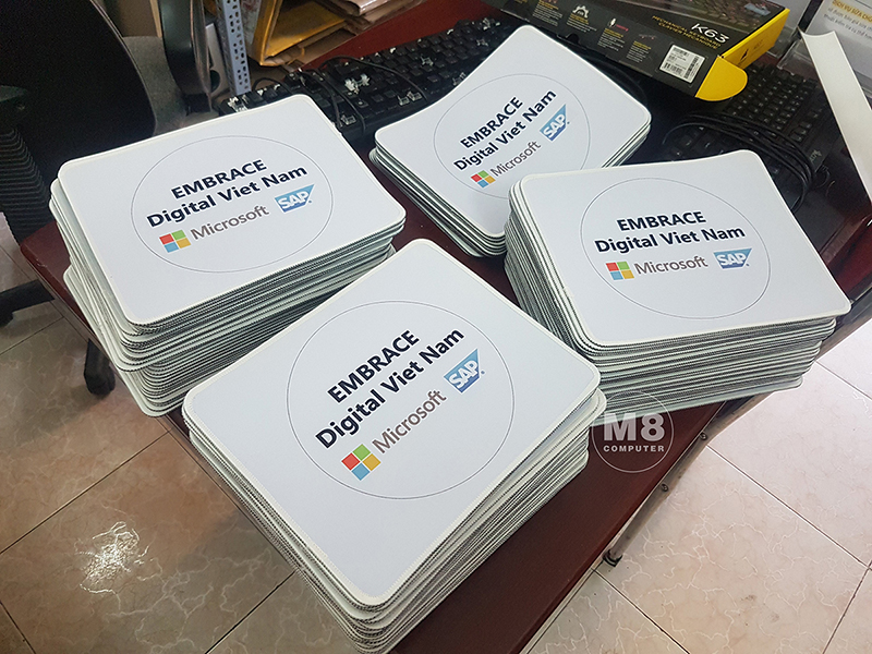 In lót chuột số lượng lớn cho công ty