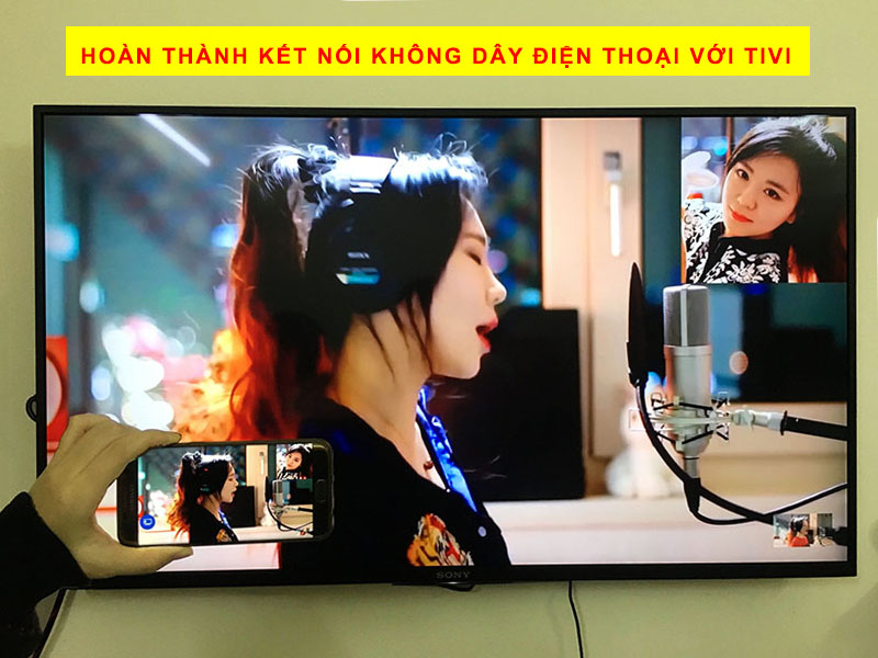 Kết nối điện thoại với tivi bằng AnyCast M2 Plus