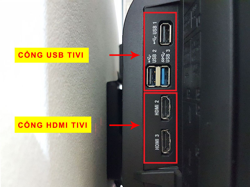 Kết nối điện thoại với tivi bằng AnyCast M2 Plus