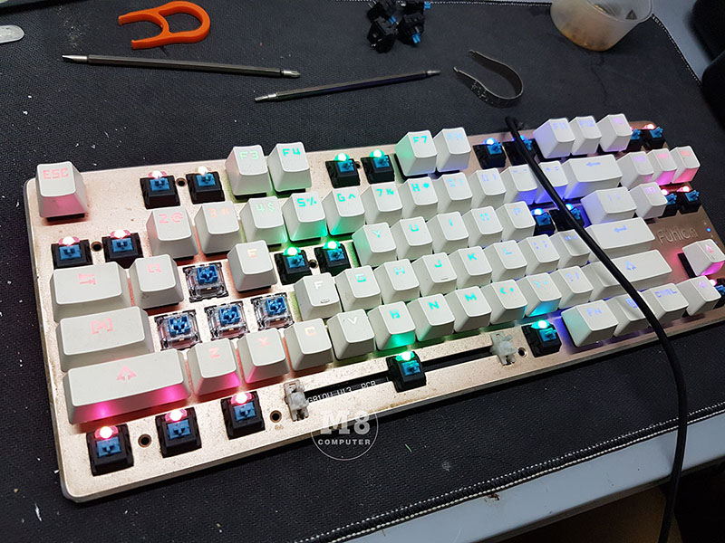 Lỗi bàn phím cơ mất led