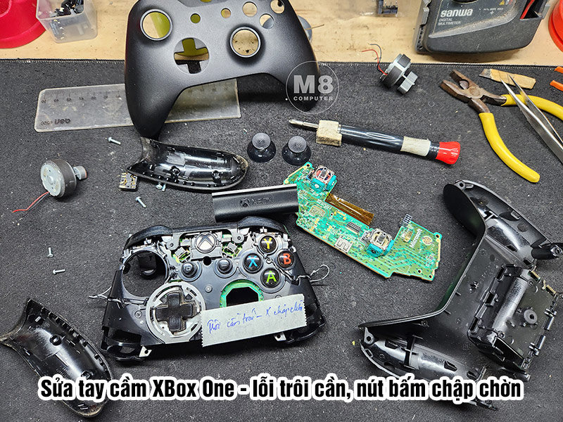 Sửa tay cầm Xbox One - lỗi trôi cần, nút bấm chập chờn