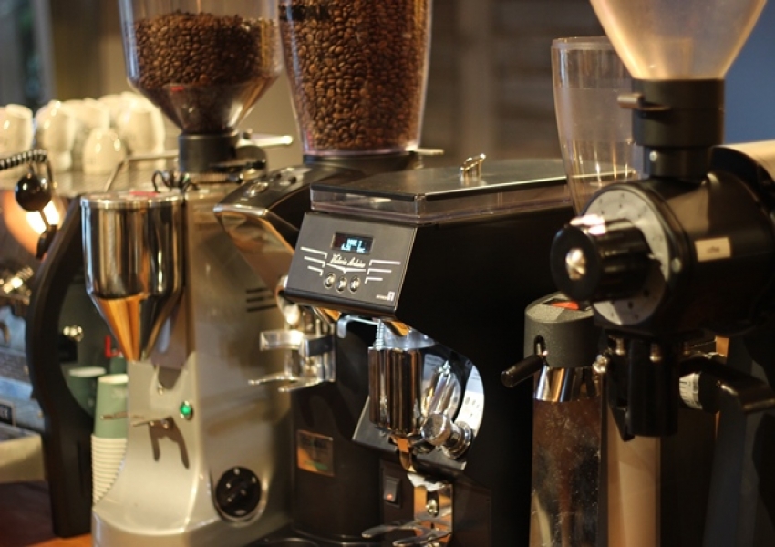 Bảo Dưỡng Máy Pha Cà Phê Đúng Cách Bí Quyết Giữ Độ Bền Lâu Dài