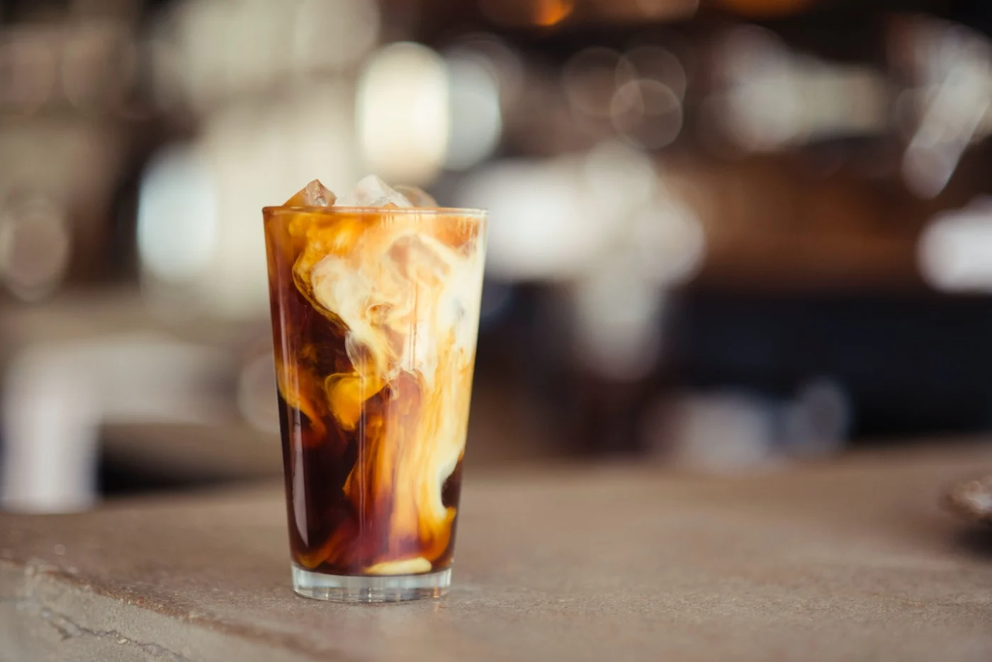 Cà phê cold brew và iced coffee khác nhau như thế nào?