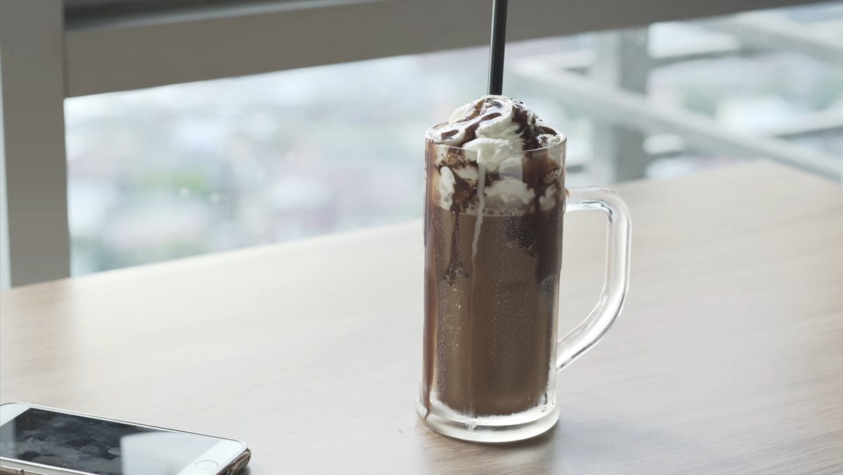 Cà phê đá xay (Frappe) – Công thức làm smoothie cà phê hấp dẫn