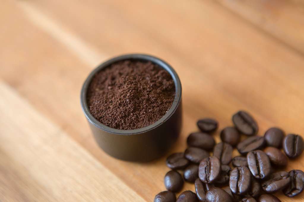 Cà phê đen hòa tan giúp tỉnh táo, tăng năng suất làm việc như thế nào?