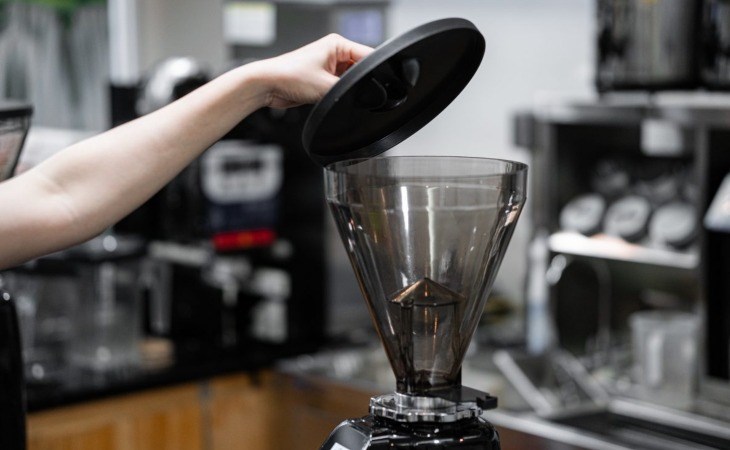 Cách chọn mua máy xay cà phê phù hợp với nhu cầu