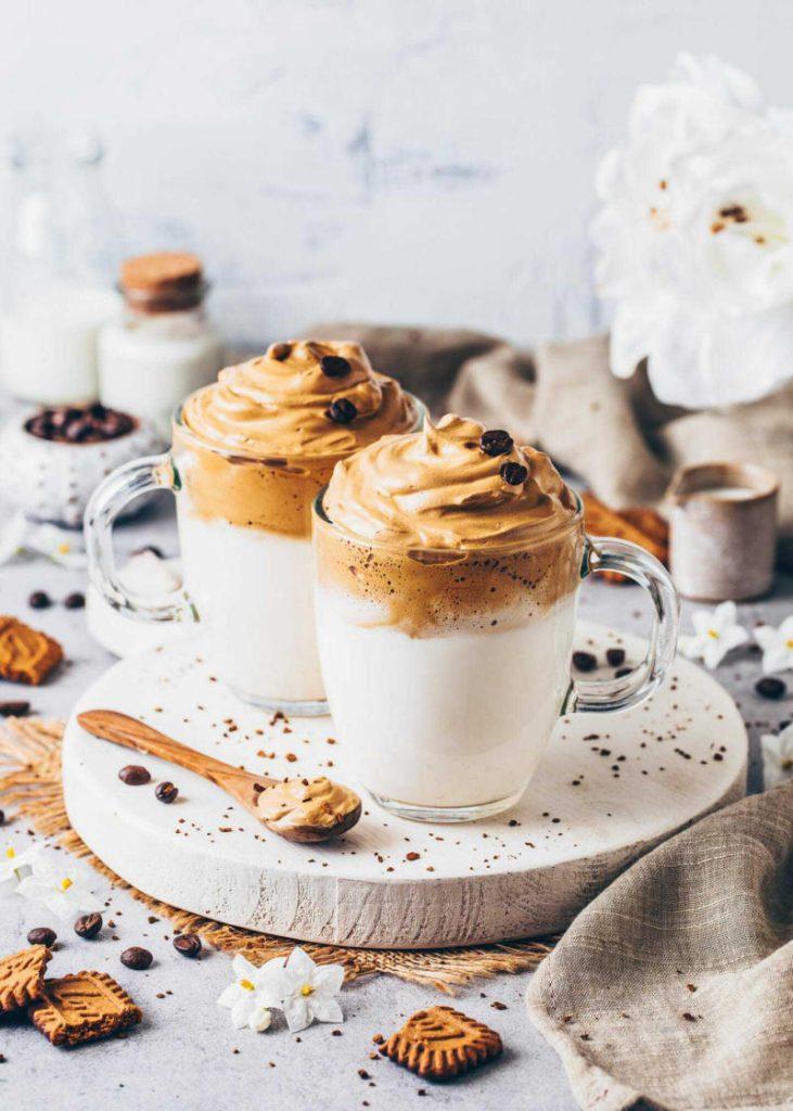 Công thức pha cà phê bọt biển tại nhà đơn giản nhất