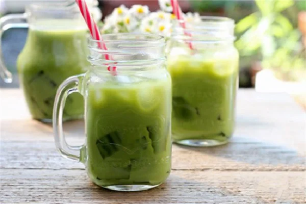 Cách làm trà sữa thái xanh mát lạnh chuẩn vị tại nhà cho mùa hè