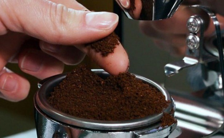 Cách nhận biết máy xay cà phê cần thay thế lưỡi xay