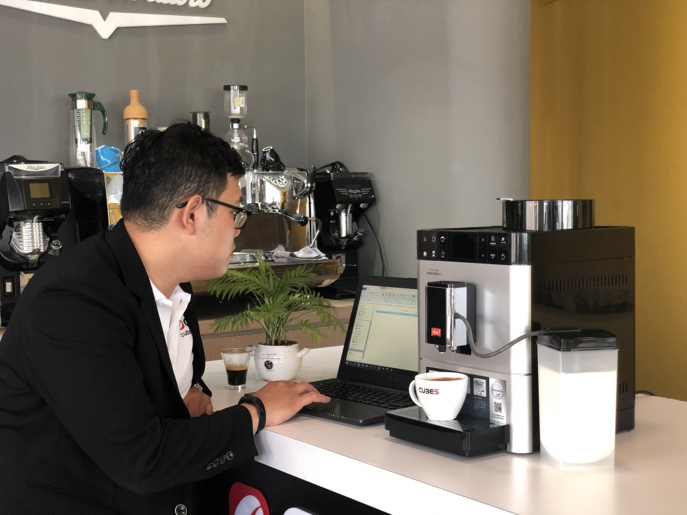 Có Nên Mua Máy Pha Cà Phê Cho Văn Phòng Không?