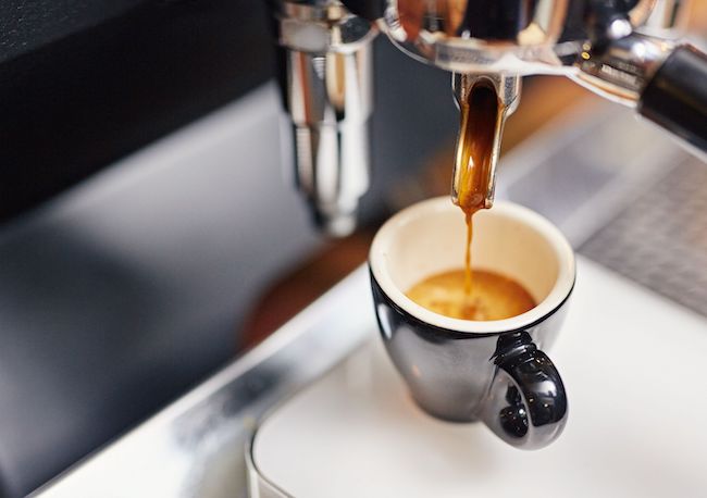 Hướng dẫn cách pha cà phê Espresso và Cappuccino