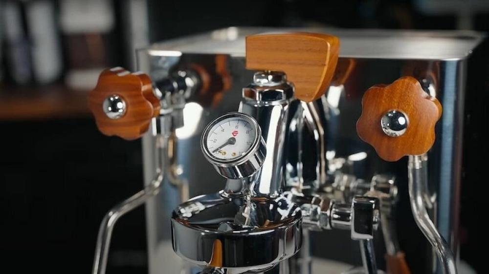 Máy pha cà phê gia đình nên chọn bao nhiêu bar là phù hợp?