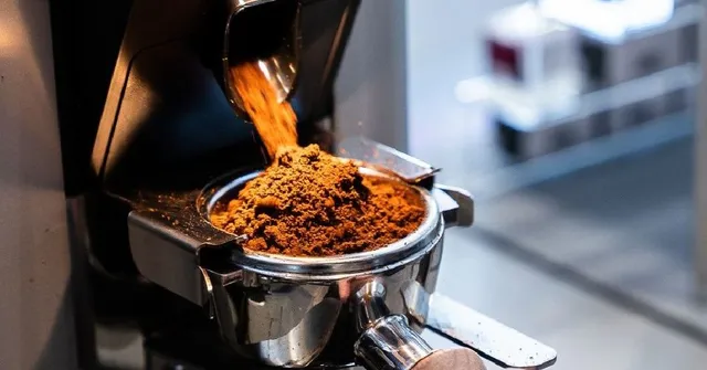 Máy xay cà phê hạt bằng bánh răng