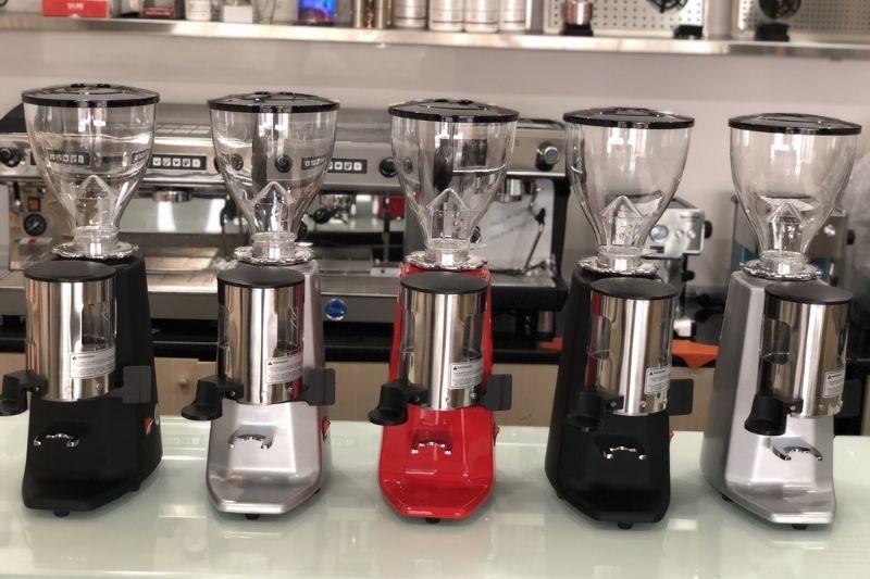 Máy xay cà phê hạt nào tốt nhất hiện nay cho mọi tín đồ cà phê