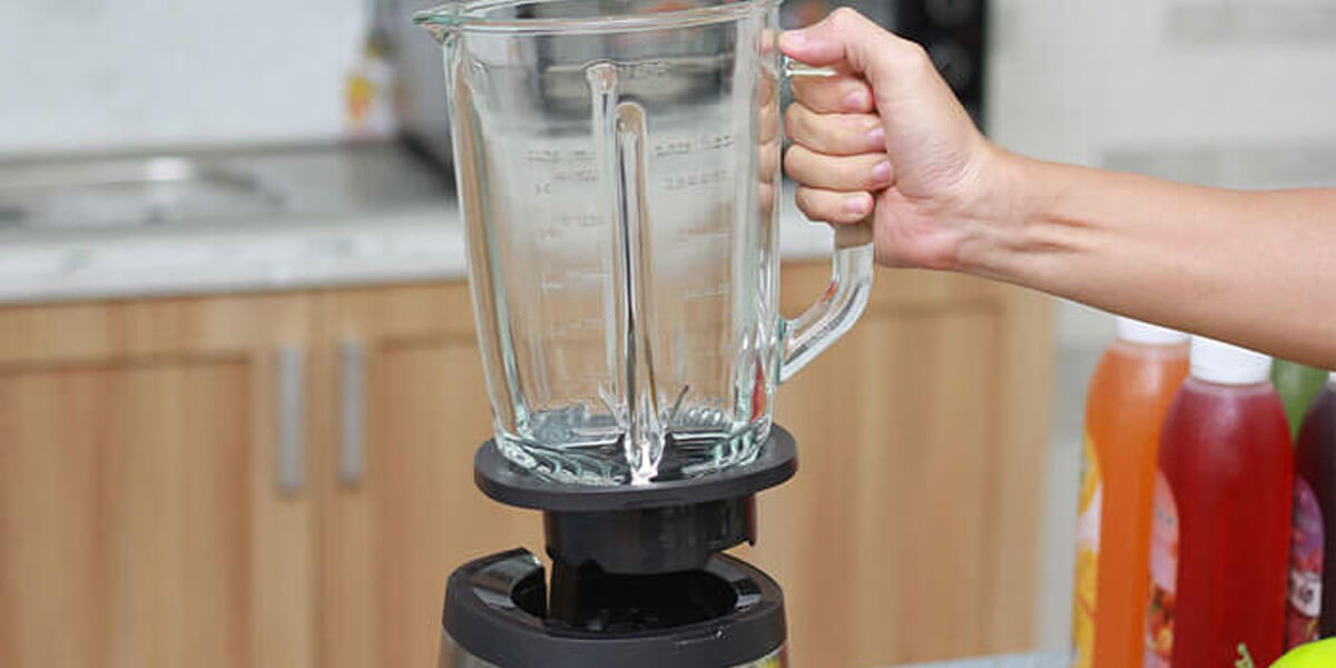 Mẹo vệ sinh và bảo quản máy xay sinh tố để dùng bền lâu