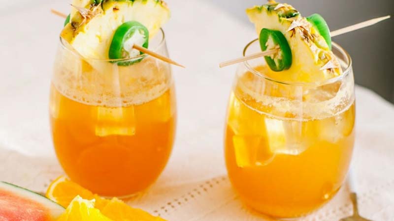 Nước ép dứa và mật ong