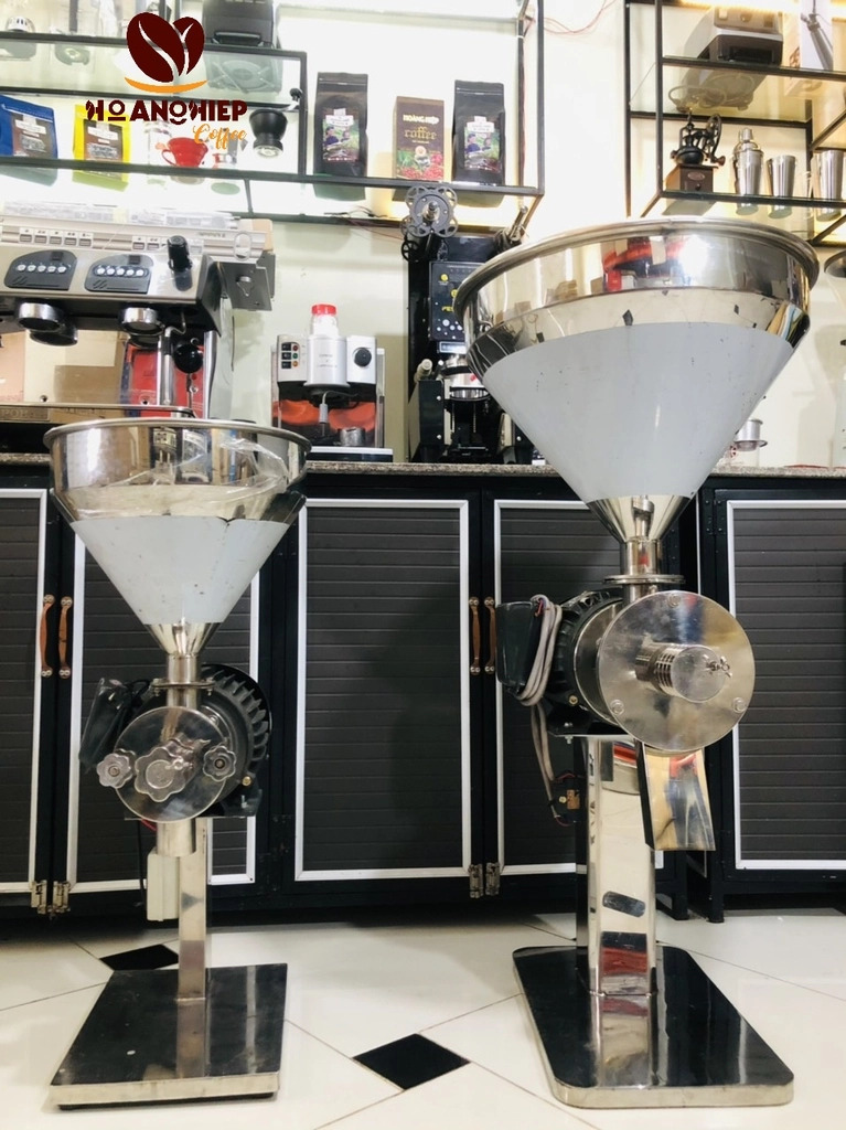 Những lợi ích khi đầu tư máy xay cafe công nghiệp chất lượng cao