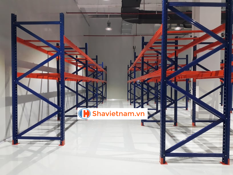 Kệ lắp đến đâu là thẳng hàng, thẳng nối chắc, đẹp đến đó.