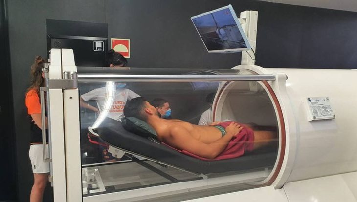 Buồng Oxy Cao Áp Acrylic