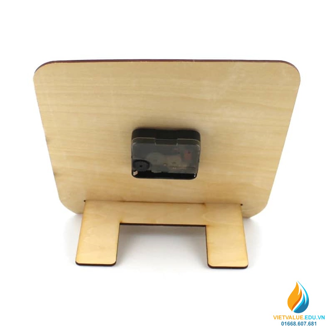 Đồng hồ gỗ, phong cách cá tính cho phòng học